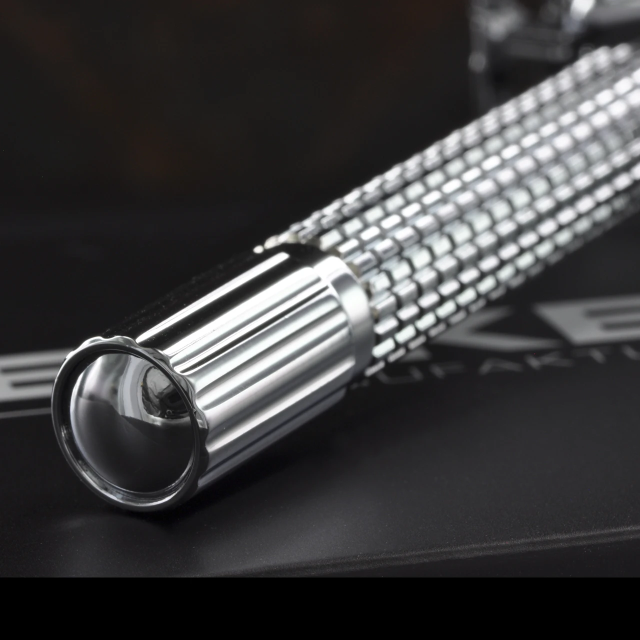 Boker Classic Butterfly Safety Razor 4 Boker Classic Butterfly Safety Razor - Image 2