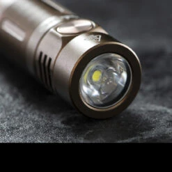 Fenix E05R Rechargeable Keychain Torch -Cheap Nitecore || Victorinox || Fenix Store FENIX E05R BRN.1 05519.1631709903