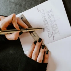 Fisher Space Pen Bullet Brass With Clip -Cheap Nitecore || Victorinox || Fenix Store FPF400GCL 64915.1677589268