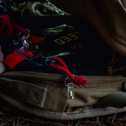 Glow Rhino Spark Glow Fob -Cheap Nitecore || Victorinox || Fenix Store GLRSPARK.1 60919.1676374445