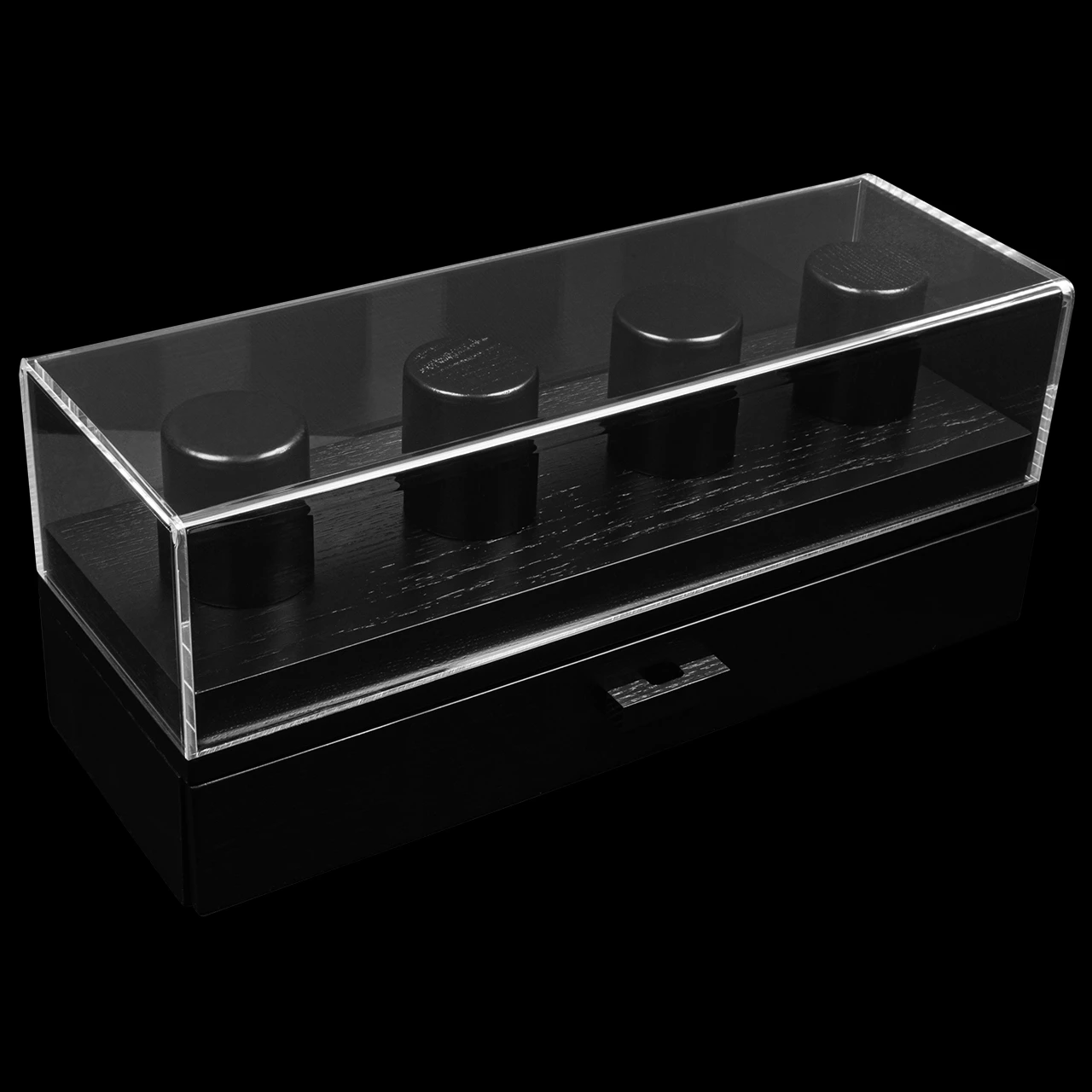 Holme And Hadfield "The Watch Deck" 3 Holme And Hadfield "The Watch Deck"