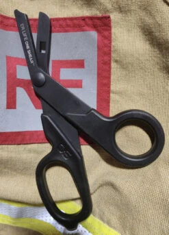 One Shear Pro -Cheap Nitecore || Victorinox || Fenix Store P4 OS PROBKdet2 54014.1649340788