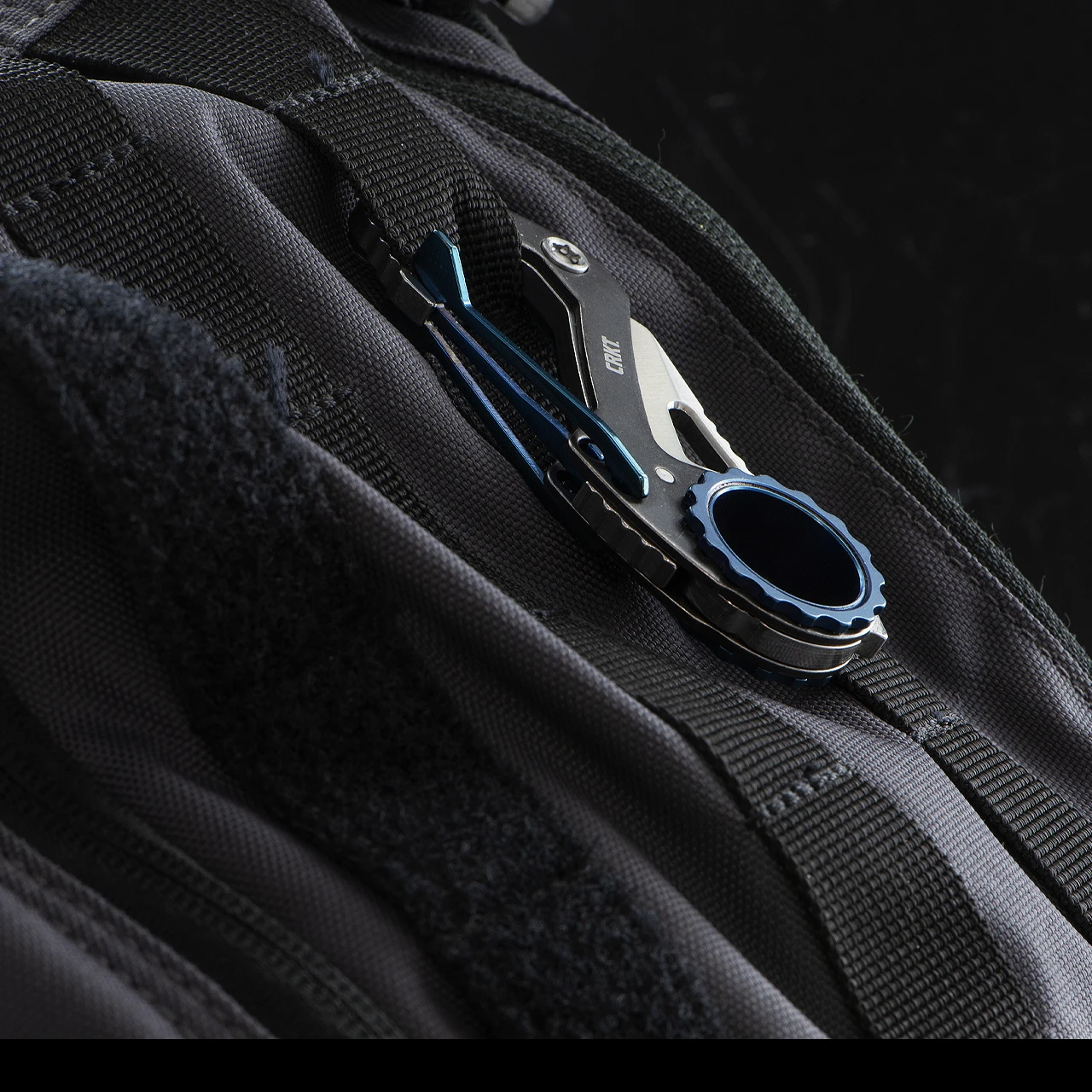 CRKT Compano Sheepsfoot - Carabiner Knife 6 CRKT Compano Sheepsfoot - Carabiner Knife - Image 4