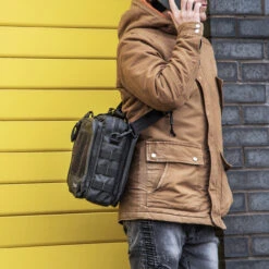 Magforce Cougar 500D Waterproof Portfolio Bag -Cheap Nitecore || Victorinox || Fenix Store cougar2 52339.1646916749.1280.1280 44465.1660645643.1280.1280 25925.1671704257