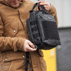 Magforce Cougar 500D Waterproof Portfolio Bag -Cheap Nitecore || Victorinox || Fenix Store cougar3 86154.1646916748.1280.1280 96641.1660645643.1280.1280 63800.1671704257