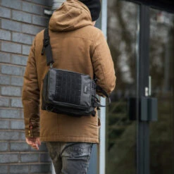 Magforce Cougar 500D Waterproof Portfolio Bag -Cheap Nitecore || Victorinox || Fenix Store cougar5 24698.1646916748.1280.1280 82498.1660645643.1280.1280 18328.1671704257