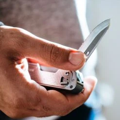 Leatherman FREE T4 -Cheap Nitecore || Victorinox || Fenix Store wit ltt4det3 79151.1649424043